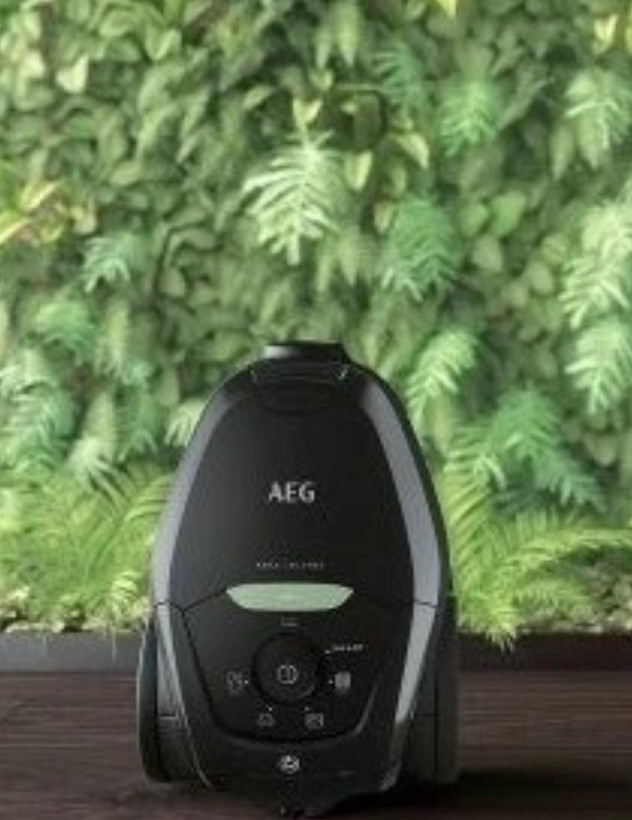 جاروبرقی آاگ مدل AEG VX82(حمل رایگان)