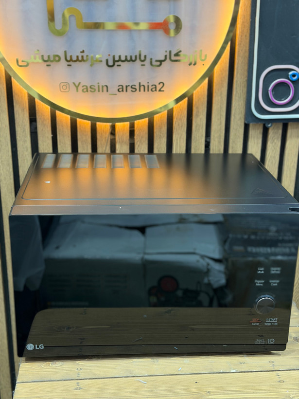 مایکرویو ال جی ۴۲ لیتر مدل MH8265DISمشکی ()